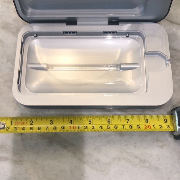 PhoneSoap 3 - ultraviolet small gear sanitizer. - Picture 3 of 4